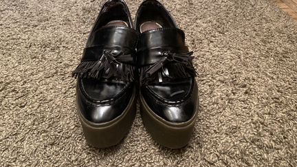 Лоферы. Топсайдеры. Ботинки Zara