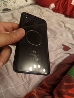 Xiaomi Mi8 6/128 Global version обмен