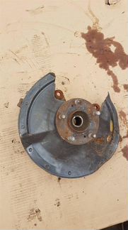 Кулак поворотный передний правый honda Civic 5D