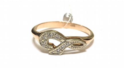 Золотое кольцо 585 пробы с бриллиантами