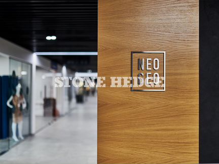 Продам торговое помещение, 1626.00 м²