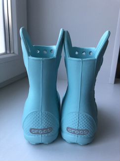 Резиновые сапоги crocs