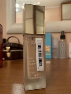 Clarins тональный крем 107