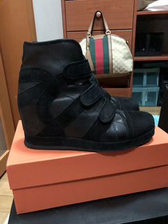 Ботильоны на платформе