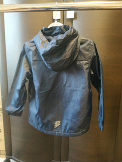 Ветровка новая на флисе