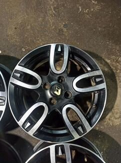Диски бу литые R15 LU на Renault