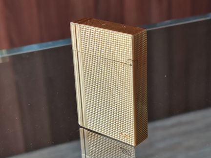 Зажигалка S.T. Dupont