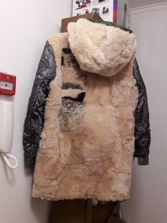 Куртка стиль милитари; жилет камуфлир.(мех.овчина)