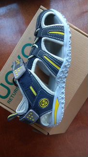 Новые сандалии Uovo 31