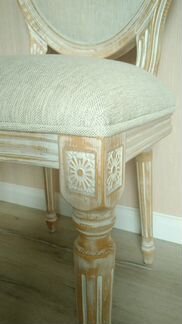 Стулья состаренные Louis