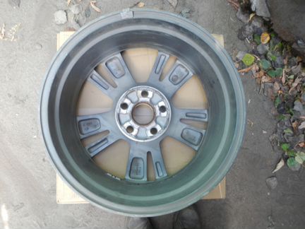 Диск R17 для Toyota RAV4 42611-42650 артикул 803к2