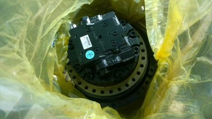 Редуктор хода Hyundai R290, R300, R320