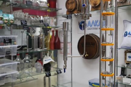 Попугай подвесной универсальный алкаш