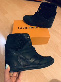 Кроссовки/Сникерсы Louis Vuitton(оригинал)