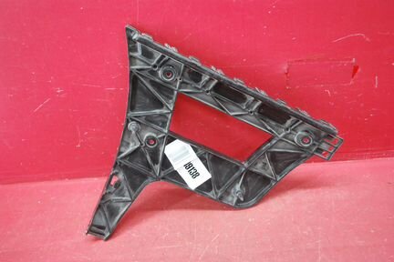 Направляющая бампера заднего Ауди А4