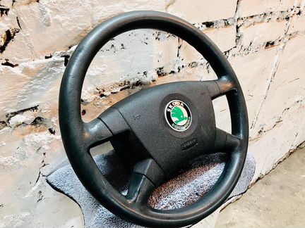 Руль в сборе Skoda fabia