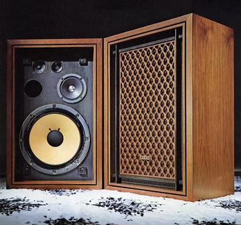 Динамик Akai 12M-45 Япония 1980-е года