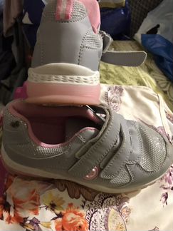 Кроссовки Jomot розовые