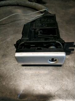 Замок ручка бардачка торпедо Порш Каен 955 957