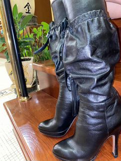 Сапоги Prada зимние