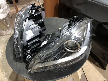 Фары ксенон Мерседес W204 C