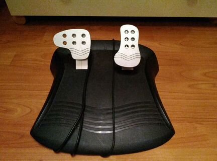 Игровой руль с педалями к пк USB