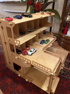 Деревянный гараж