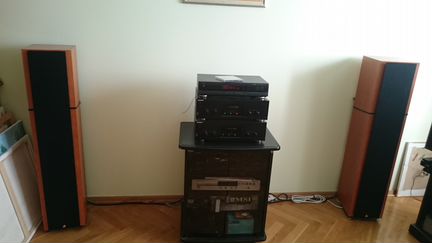 Напольная акустика Triangle LyRR 222