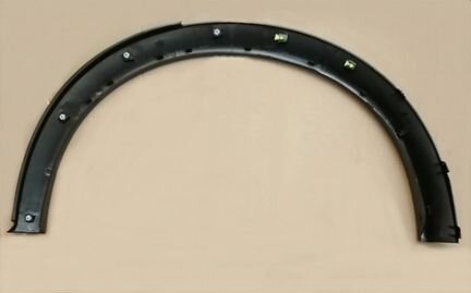 Молдинг накладка заднего крыла Ниссан Жук 10-14