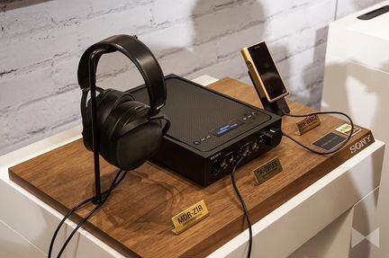 Усилитель для наушников Sony TA-ZH1ES новый
