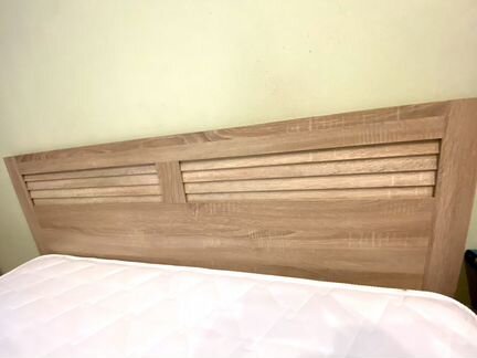 Продаю кровать