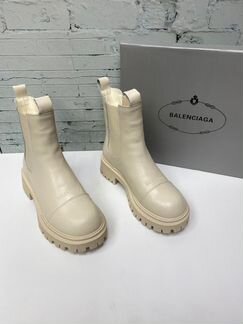 Зимние ботинки Balenciaga