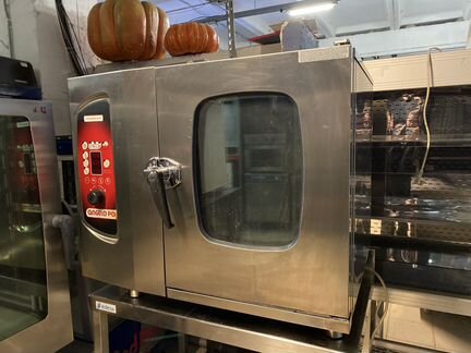 Пароконвектомат