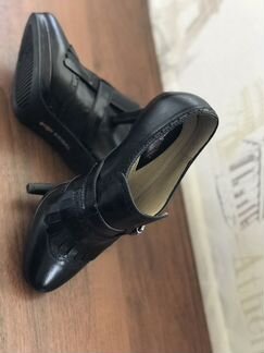 Ботильоны кожаные новые 36 размер Thomas Munz