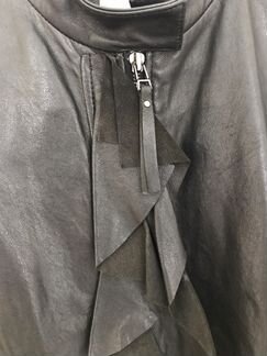 Кожаная куртка Pinko с жабо 44 размер