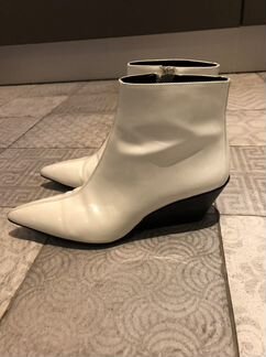 Белые казаки Calvin Klein