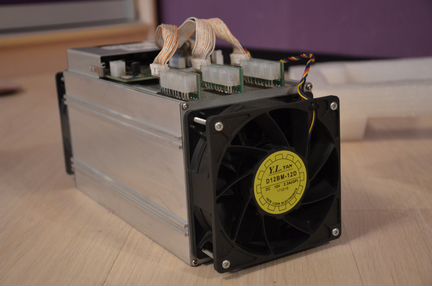 Продаю asic antminer s9 с блоком питания