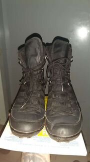 Ботинки adidas primaloft