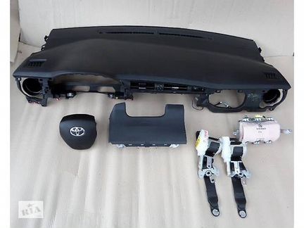 Торпеда Airbag Toyota auris 2