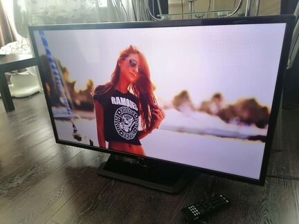 Шикарный и стильный телевизор LG 110 см