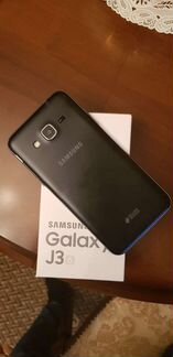 Телефон Samsung J3