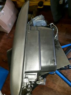 Крышка подлокотника Кадиллак ATS