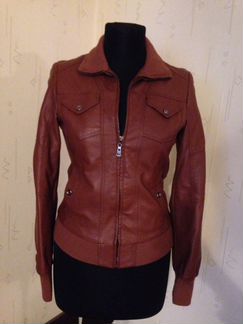 Коричневая куртка кожзам