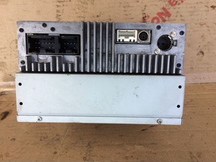 Магнитола CD AUX Алмера Классик Classic B10