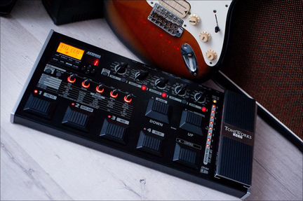 Гитарный процессор Korg ax3000g