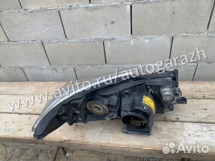 Фара передняя левая Toyota Prado 150 3.0 2009-2013