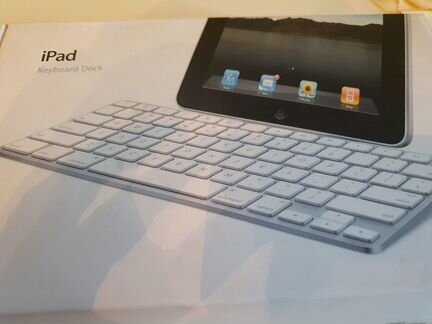 Apple iPad keyboard dock a1359
