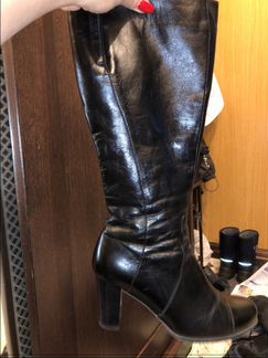 Продаются сапоги