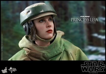 Фигурка Hot Toys Star Wars: Princess Leia MMS549