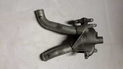 Корпус термостата Porsche 4.8/4.8T